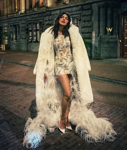 Priyanka Chopra in Middle Eastern Gown Priyanka Chopra in Middle Eastern Gown 1